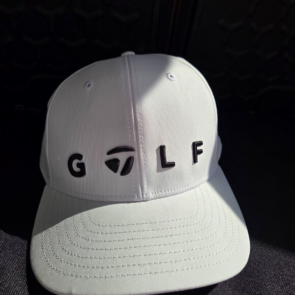 TaylorMade Ventura Golf Snapback Hat - Picture 3 of 5